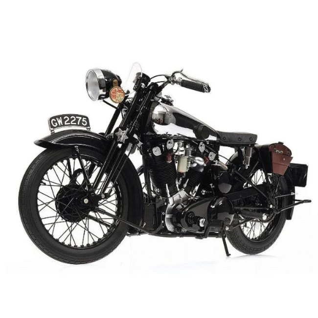 Minichamps 062135500 1/6 Brough Superior SS100 T.E. Lawrence Black Motorbike model " EX DECEASED ESTATE SOLD AS IS "