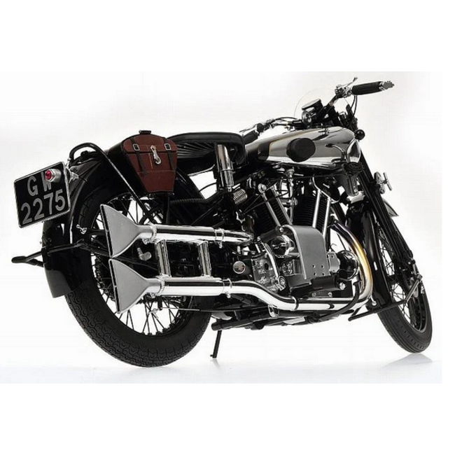Minichamps 062135500 1/6 Brough Superior SS100 T.E. Lawrence Black Motorbike model " EX DECEASED ESTATE SOLD AS IS "