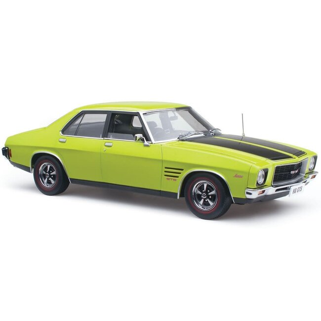 CLASSIC CARLECTABLES 1:18 HOLDEN HQ MONARO GTS SEDAN IN A STRIKING BARBADOS GREEN