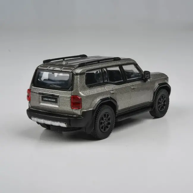 Para64 1/64 Toyota Land Cruiser 250 Meteor Shower Diecast Model Car