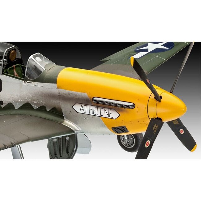 REVELL P-51D MUSTANG 1:32