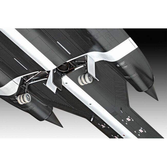 REVELL LOCKHEED SR-71 BLACKBIRD 1:48