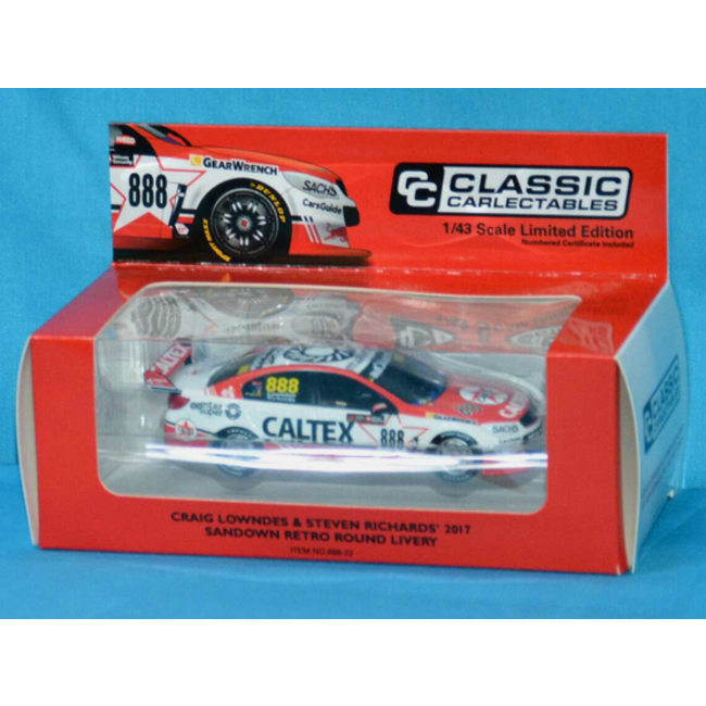 Classic Carlectables 888-22 1/43 CRAIG LOWNDES & STEVEN RICHARDS 2017 SANDOWN RETRO ROUND LIVERY  Racing Holden  VF Commodore
