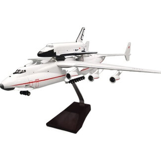 AJB AJB Antonov AN225 With Shuttle 1/200 420mm
