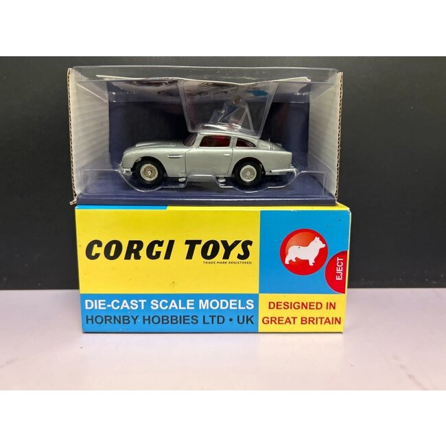 Corgi CC04204S Silver James Bond 007 Thunderball 50th Anni. Aston Martin DB5
