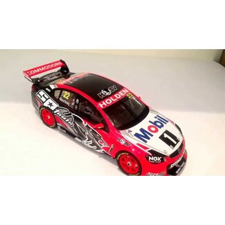 MAISTO MAISTO 1/24 HOLDEN RACING Team HRT JAMES COURTNEY Vf Commodore Maisto 1:24