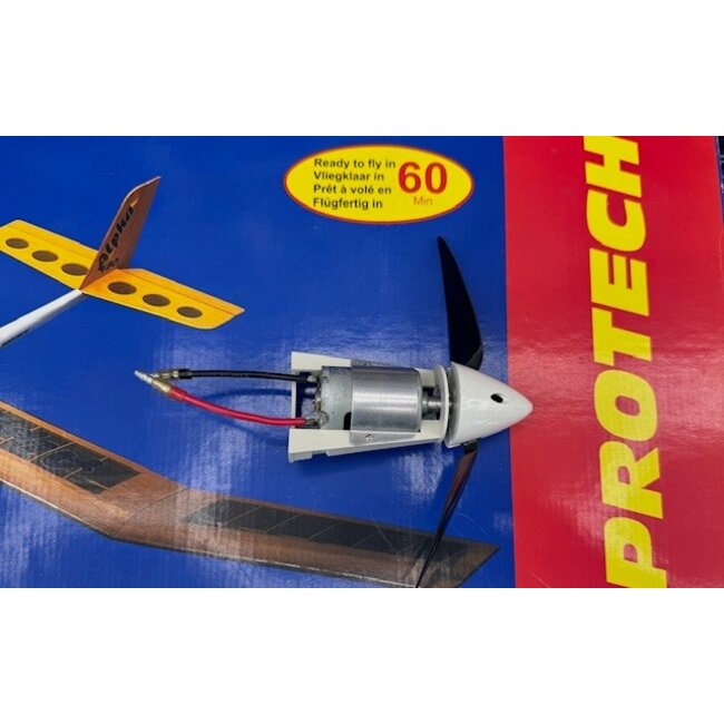 PROTECH ALPHA 1800mm ARF GLIDER WITH EXTRA BONUS CTR WING SECTION & PROMETHIUS TAIL SET AS PER PHOTOS