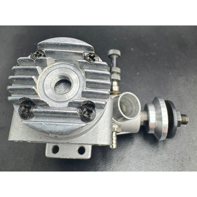 OS 10 FP/S C/L  ENGINE WITH SILENCER VINTAGE MOTOR  1980'S RELEASE NO BOX SOLD AS IS SEE PHOTOS MOUNTED NEVER RUN