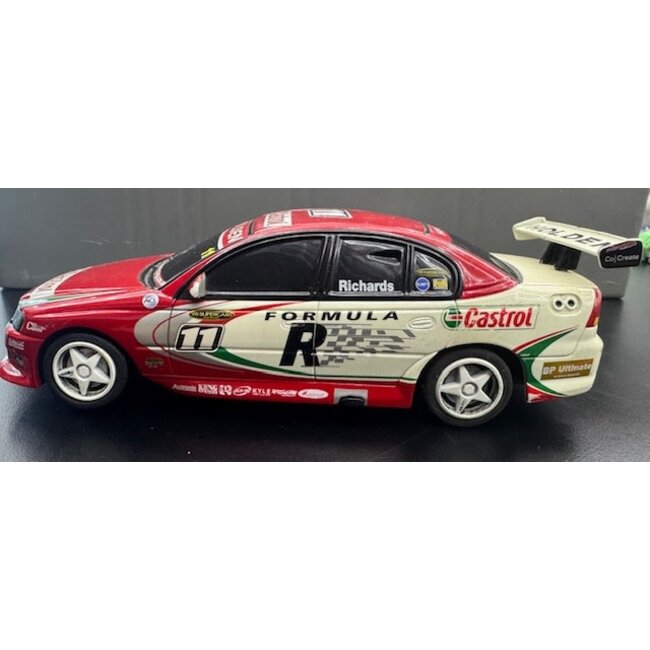 SCALEXTRIC VY COMMODORE CASTROL  RICHARDS #11 scratch & dent "USED" NO PACKAGING