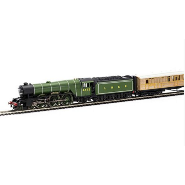 HORNBY THE FLYING SCOTSMAN SET 00 GAUGE 100TH ANIVERSARY EDITION ( AUSTRALIAN  POWER SUPPLY )