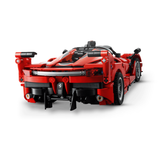 LEGO Technic Ferrari FXX K 42212 897pcs