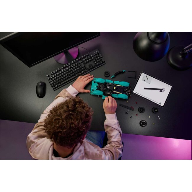 LEGO Technic Aston Martin Valkyrie 42208 707pcs