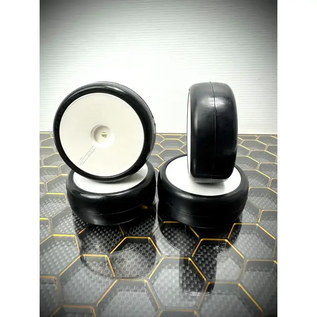 SWEEP D-R3 Series High-end compound 36 shore Pre-glued tires for Asphalt (4pcs)