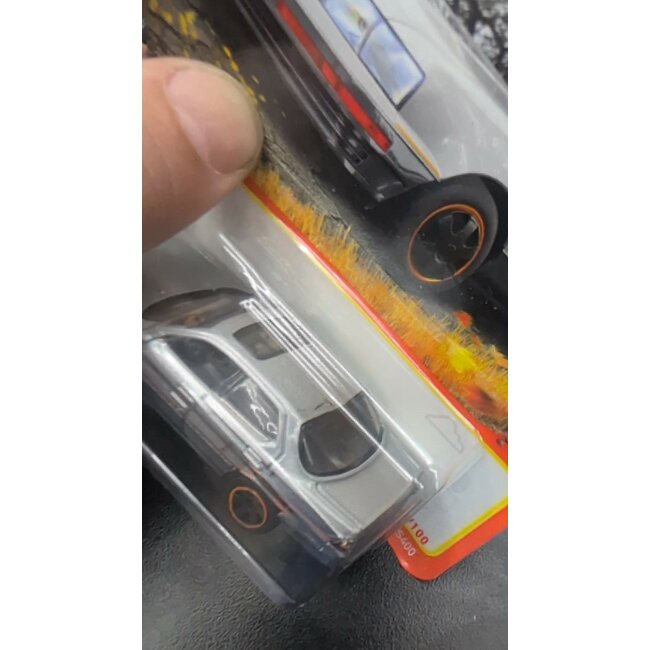 Lexus LS400 Matchbox (SOME PAINT IMPERFECTIONS)