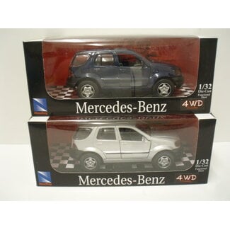 NEW RAY NEWRAY 1/32 1997 MERCEDES-BENZ M-CLASS, 2 ASSTD COLOURS, FRICTION