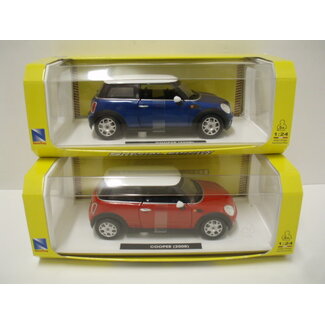 NEW RAY NEW RAY 1/24 MINI COOPER 2008 RED & BLUE COLOUR sold as individuals