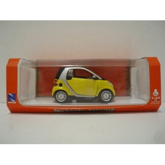 NEW RAY NEWRAY 1/24 D/C SMART FORTOW 2007 YELLOW