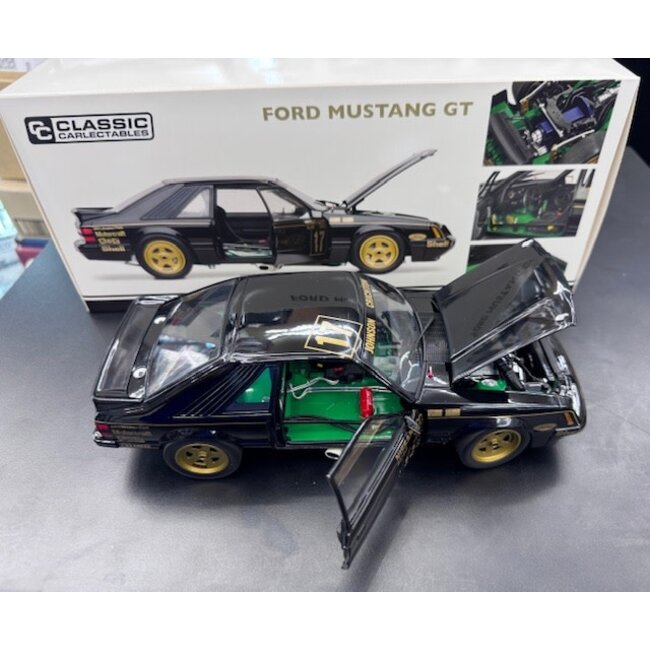 Classic Carlectables 1:18 1986 FORD MUSTANG GT WELLINGTON 500 750 PCE NON NUMBERED RUN