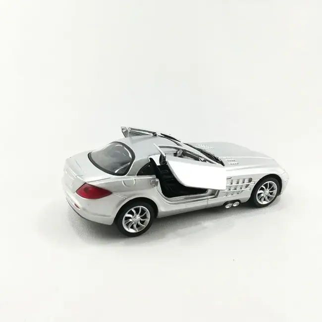 NEWRAY 1/32 D/C MERCEDES-BENZ SLR MCLAREN PULL BACK