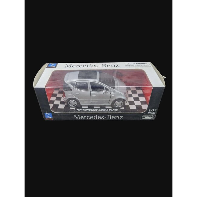 NEWRAY 1/32 1997 MERCEDES-BENZ A-CLASS