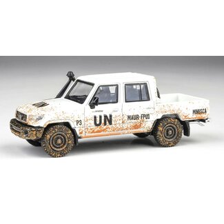 PARA64 Para64 1/64 2014 Toyota Land Cruiser LC79 UN MINUSCA Off Road Effect LHD Diecast Model Car