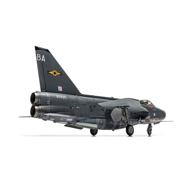 AIRFIX 1/48 ENGLISH ELECTRIC LIGHTNING F.6
