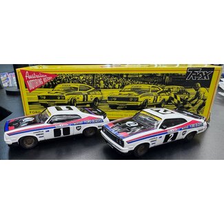 TRAX TRAX XC FALCON 1 2 BATHURST TWIN PACK   1/43 DIE CAST MODEL  ( EX DECEASED ESTATE SOLD AS IS )