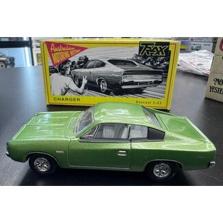 TRAX TRAX  VALIANT CHARGER   1/43 DIE CAST MODEL  ( EX DECEASED ESTATE SOLD AS IS )