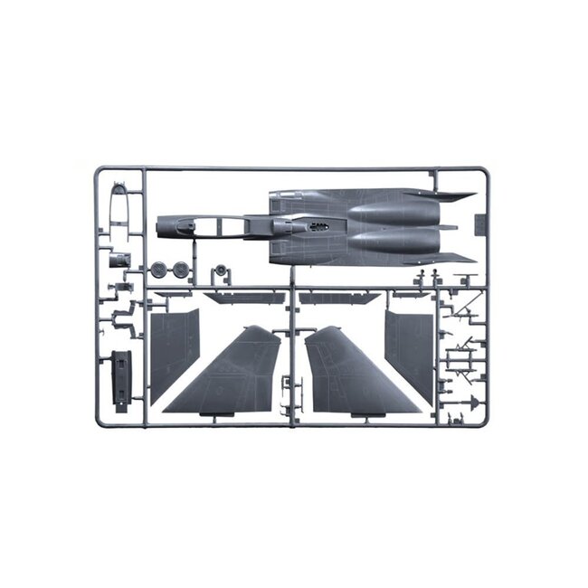 ITALERI 1/72 F-15E STRIKE EAGLE PLASTIC KIT