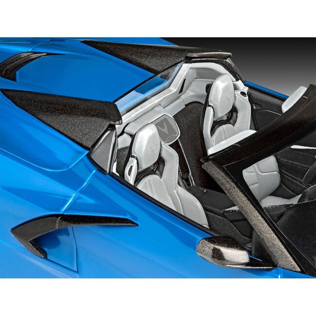 REVELL 2022 CORVETTE CABRIOLET 1:25 149 PARTS PLASTIC KIT