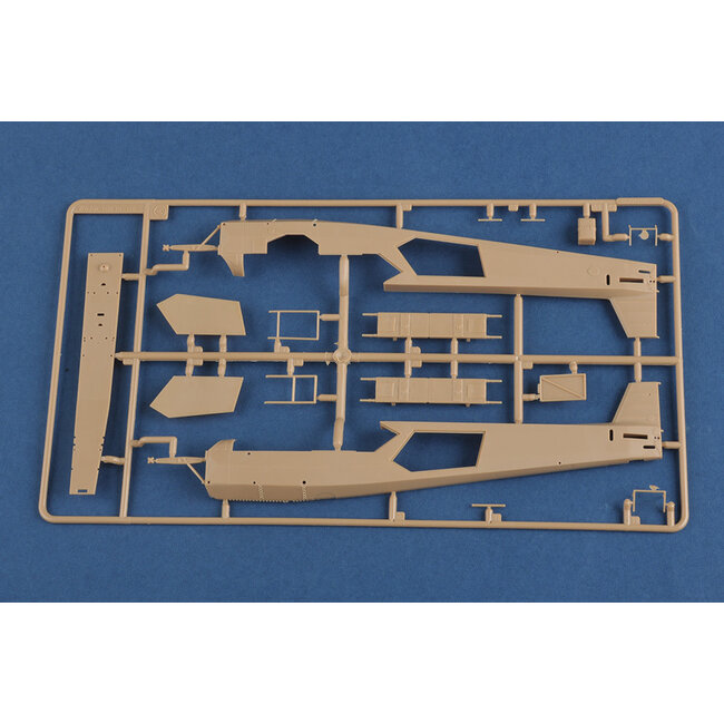 HobbyBoss 1/35 Fieseler Fi-156 D-1 Storch Plastic Model Kit