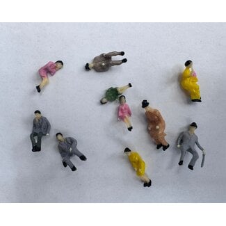 EVE MODEL ACE PEOPLE SITTING  HO / 00 (10pce) RANDOM FIGURES  SUPPLIED  MAY BE DIFFERENT TO PHOTO