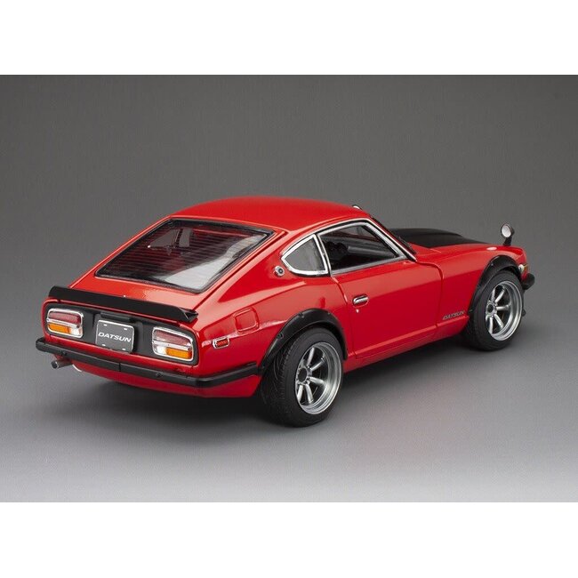 Sun Star 1/18 1971 Datsun 240Z - Red