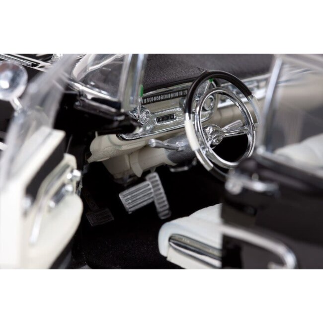 Sun Star 1/18 1957 Cadillac Eldorado Brougham - Ebony Black