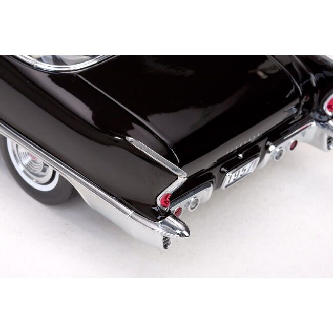 Sun Star 1/18 1957 Cadillac Eldorado Brougham - Ebony Black