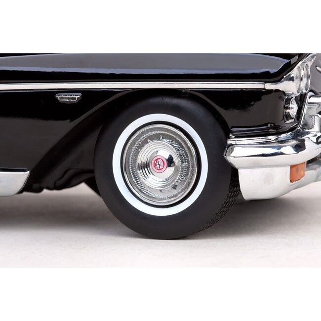 Sun Star 1/18 1957 Cadillac Eldorado Brougham - Ebony Black