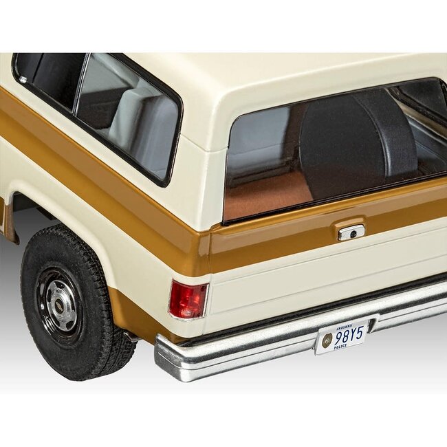 REVELL 1/25 1985 CHEVROLET K5 BLAZER - STRANGER THINGS