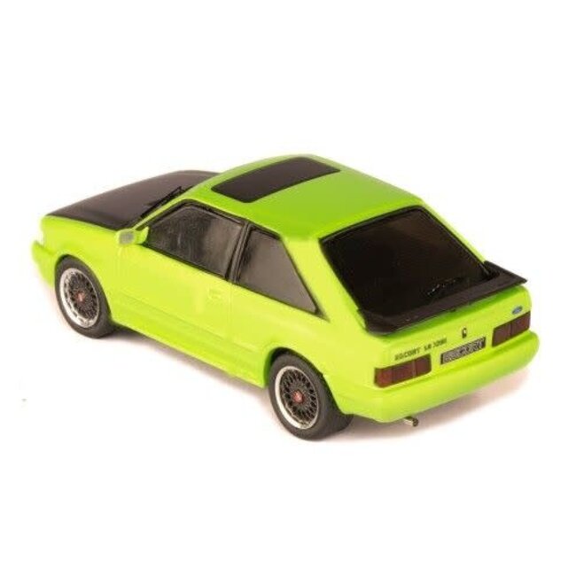 IXO Models 1/43 Ford Escort Mk IV XR3 1990 Green Mat Black