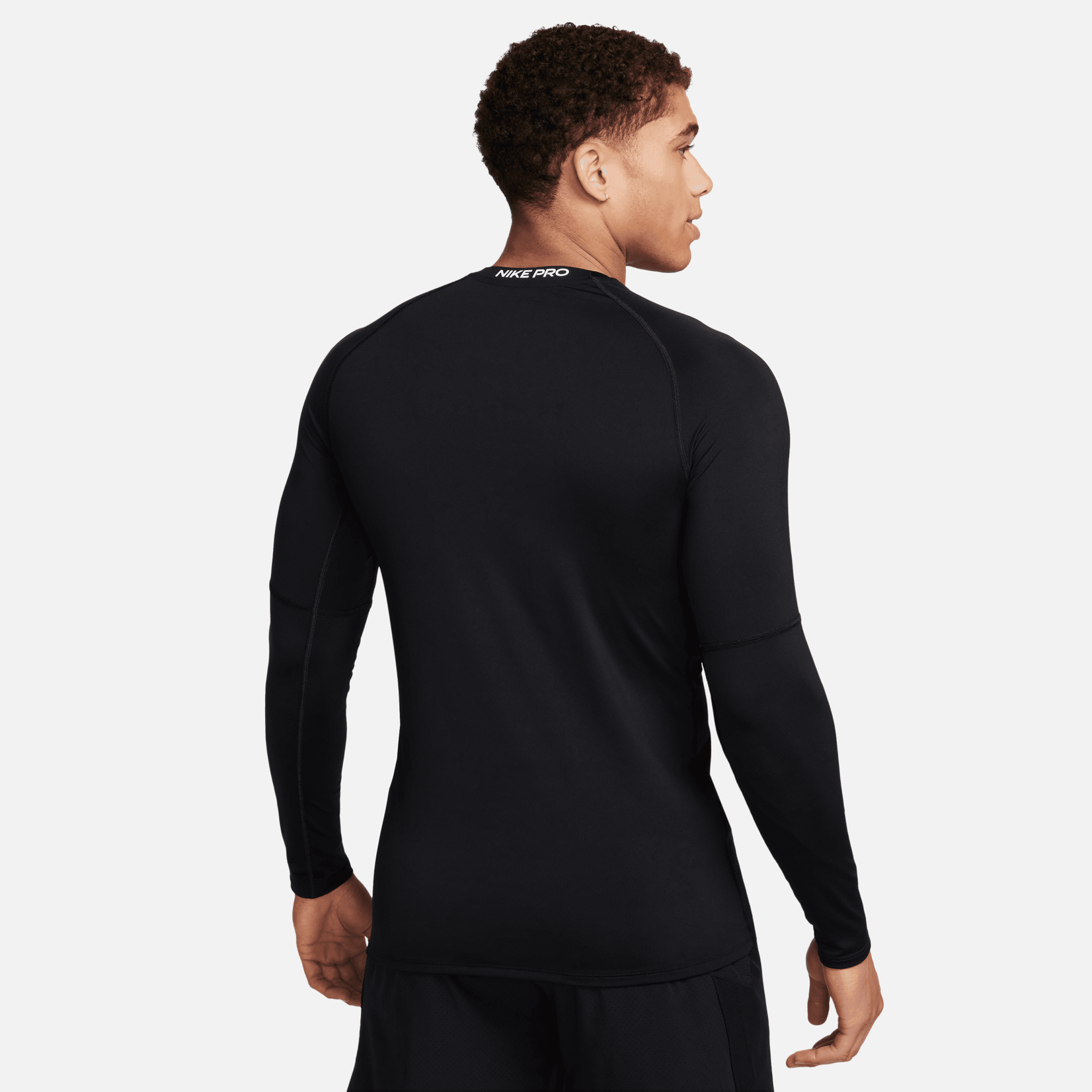 Nike Men's Dri-FIT Slim Long-Sleeve Fitness Top Black