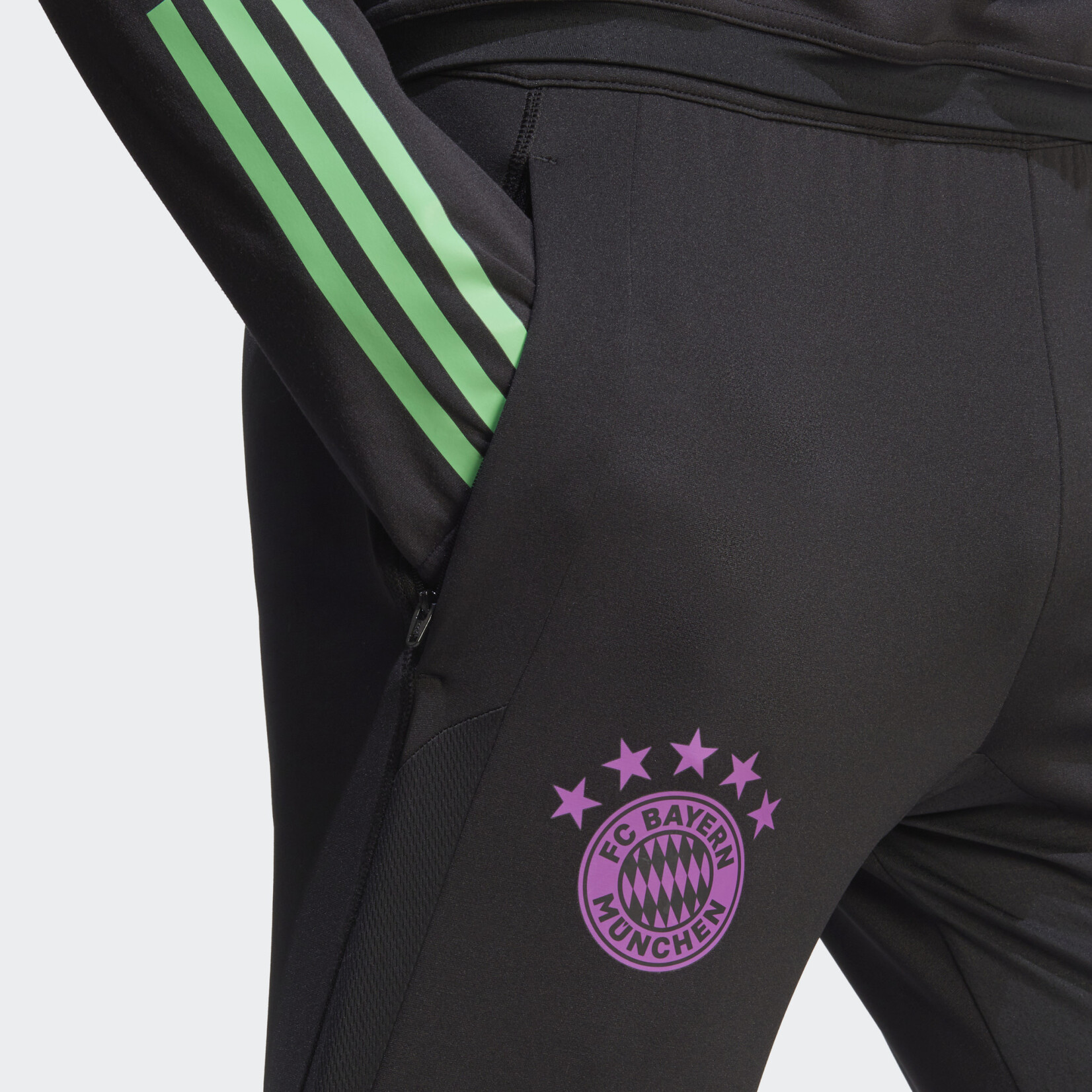 Adidas Bayern Munich Training Pants 23/24 - IB1543