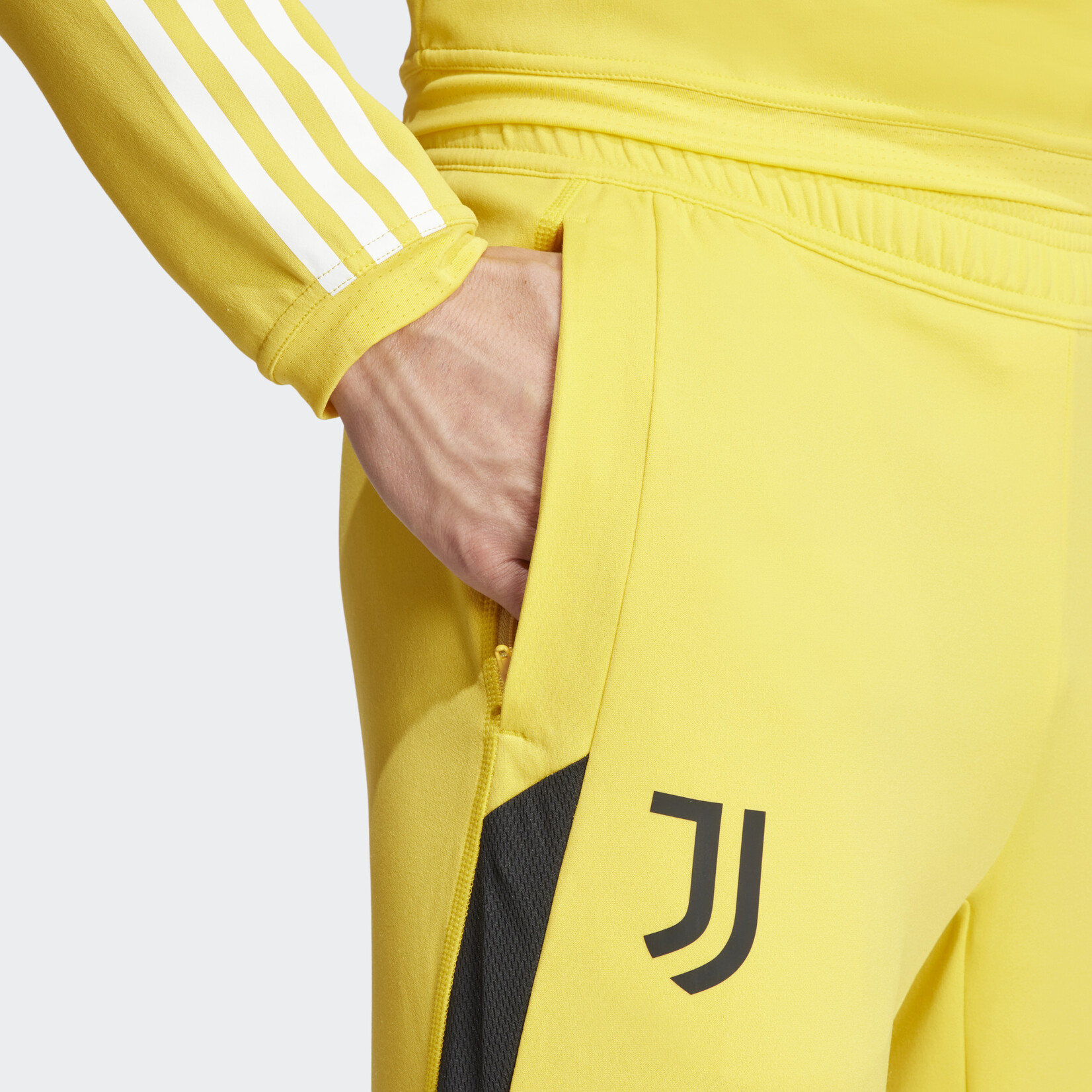 Adidas Juventus Track Pants - IQ0871