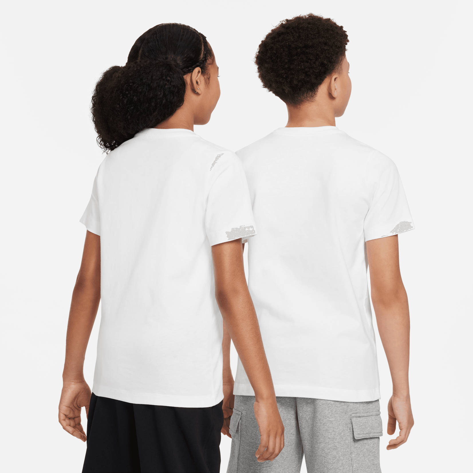 Nike Liverpool FC Crest T-Shirt White J