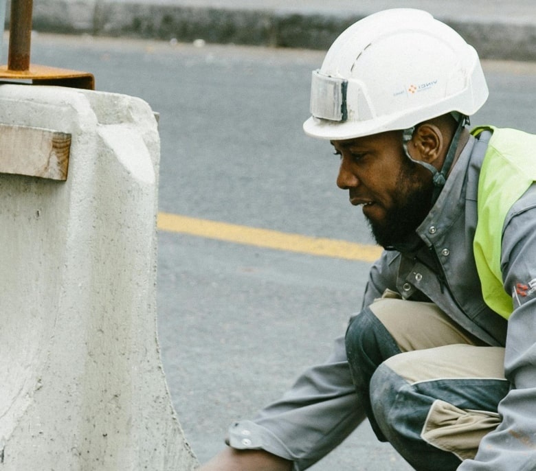 Keep Your Head Safe: Head Safety Tips on the Worksite
