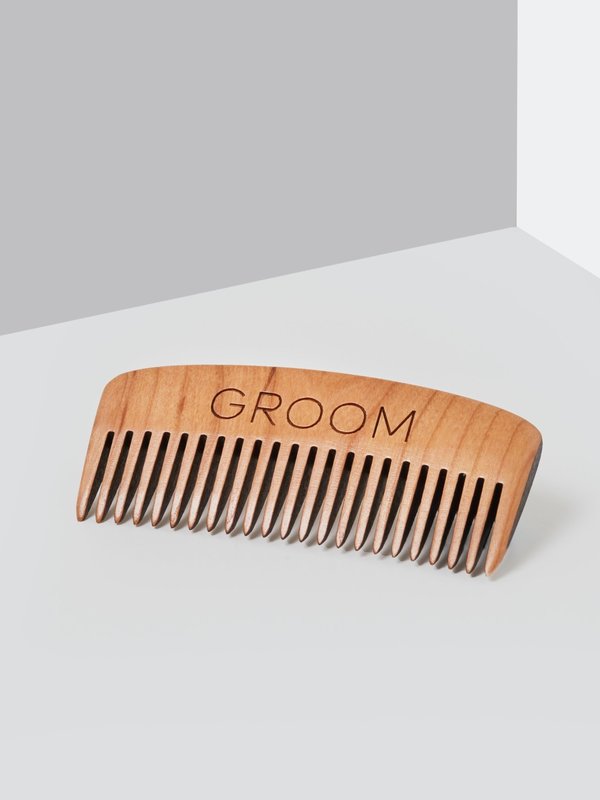 GROOM Wooden Comb