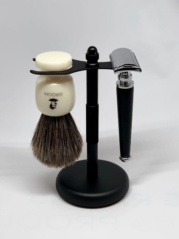 GROOM Shaving Brush and Razor Stand