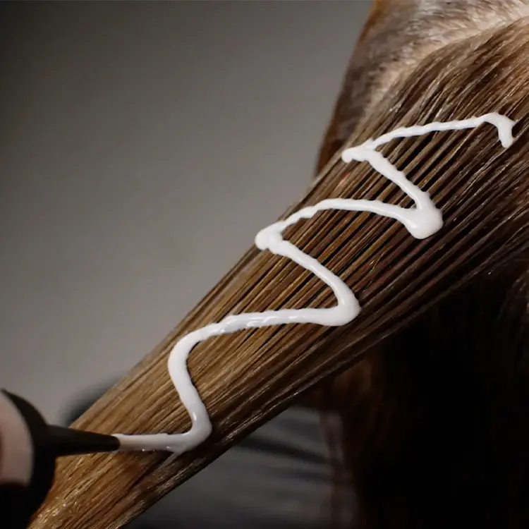 REVLON PROFESSIONAL COLOR EXCEL | GLOW in SYSTEM Ammonia-Free Tone-On-Tone Creme Color (70ml/2.3oz)