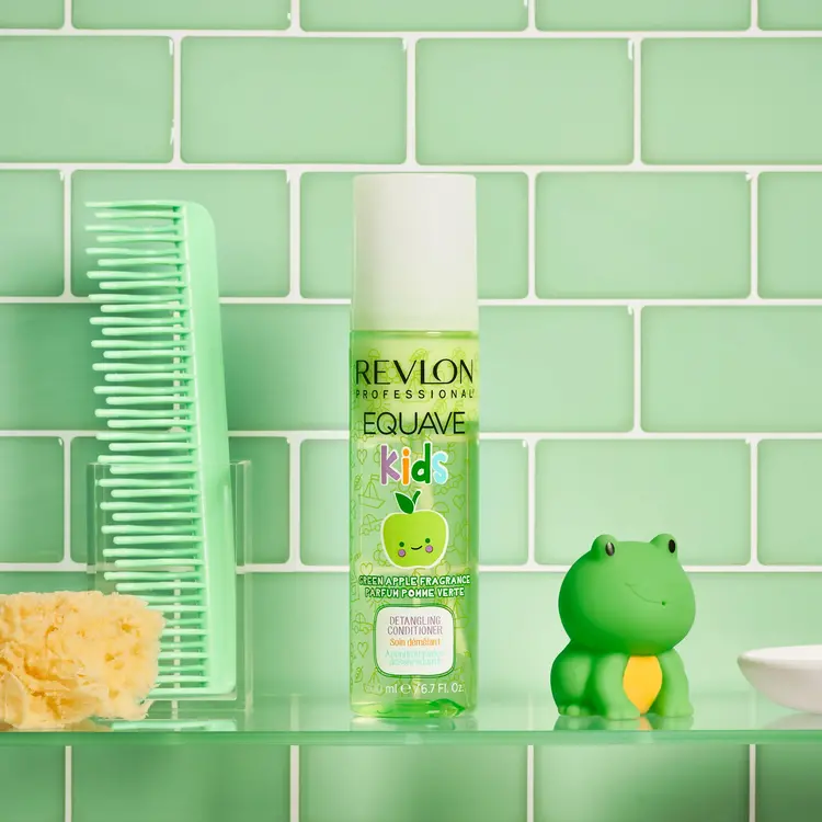 REVLON PROFESSIONAL Equave | Kids Green Apple - Hypoallergenic Detangling Conditioner (200ml/6.7oz)