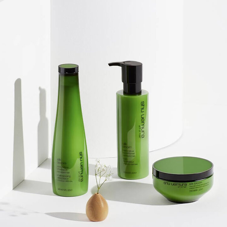SHU UEMURA Silk Bloom | Soin Réparateur 250ml (8 fl. oz)