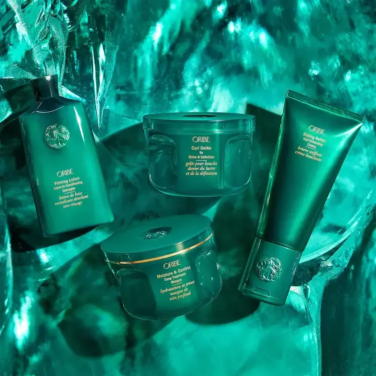ORIBE Moisture & Control | Priming Lotion Leave-In Conditioning Detangler 250 ml (8.5 oz)