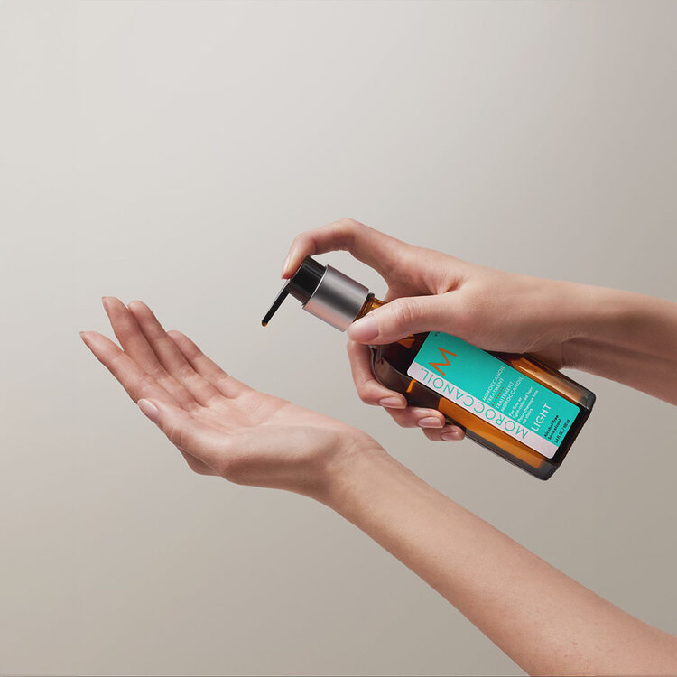 MOROCCANOIL Oil Treatment | Light